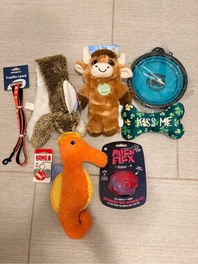 NWT Dog Bundle, New, Toys/Water Bowl/Lead